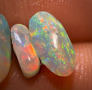4.1cts - 3x Top Quality Australian Boulder Seam Opal Rubs Parcel