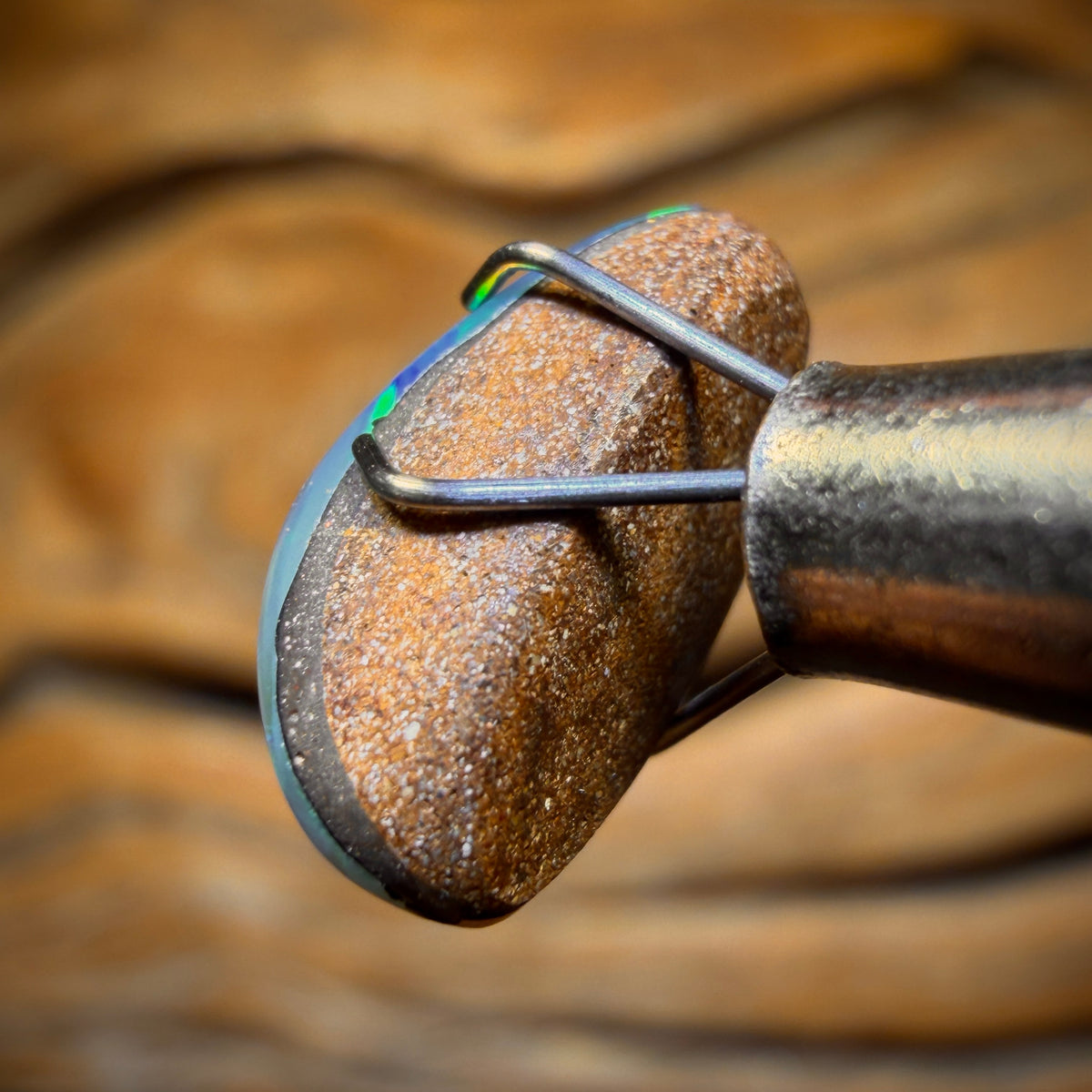 2.7cts - Australian Boulder Opal Doublet