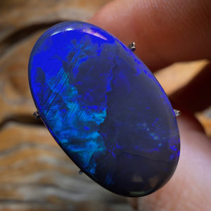 Bargain Card! 4.6cts - Gem Lightning Ridge Black Opal