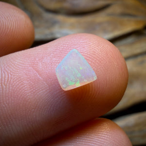 📣 OPALFEST 🔨 AUCTION 🔨 No Reserve 0.15cts - South Australian Crystal Opal