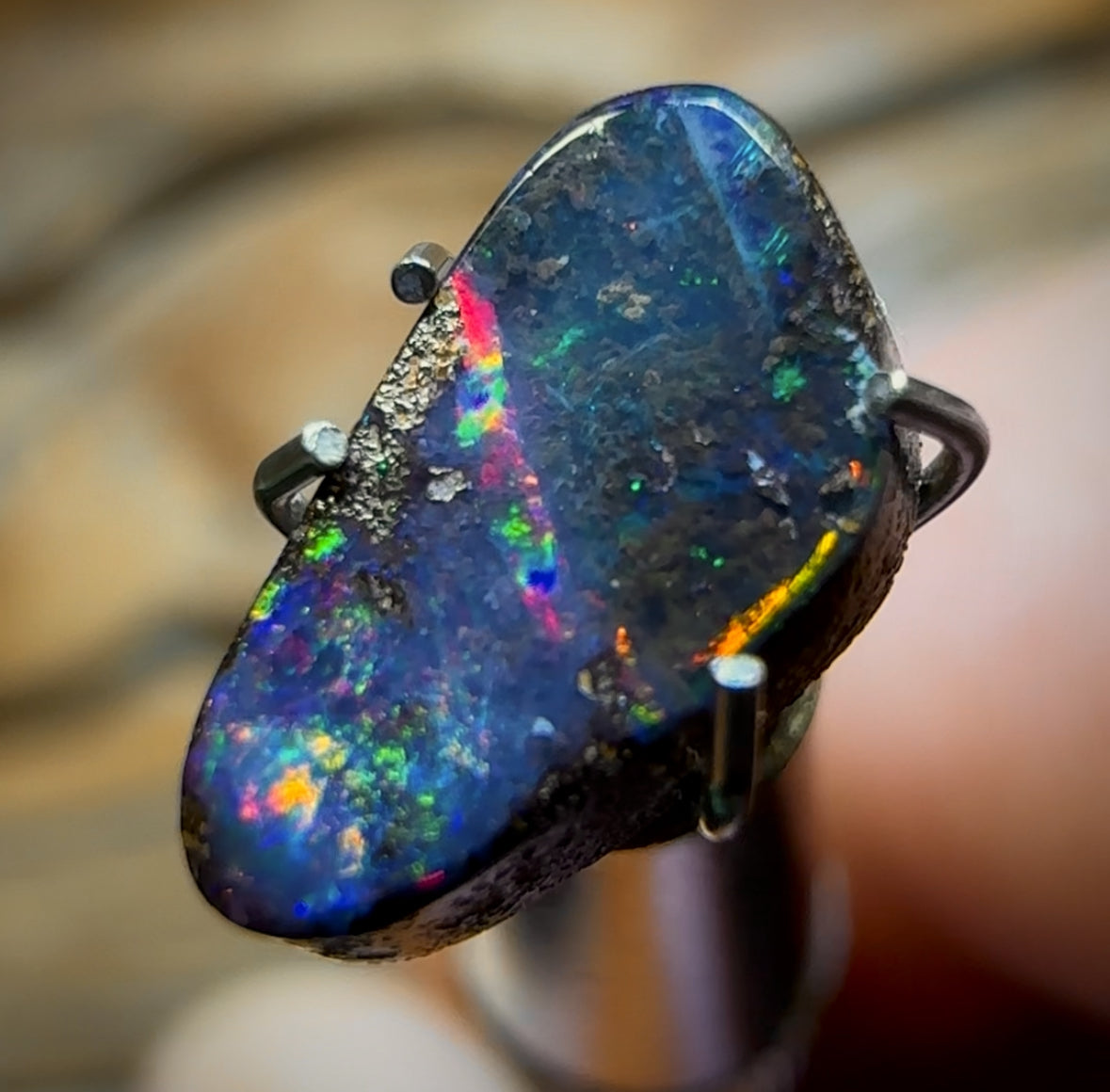 Auction Fall-Through = Your Gain! 🔥 Now More Than 50% Off RRP 🚨 1.3cts - Queensland Boulder Seam Opal