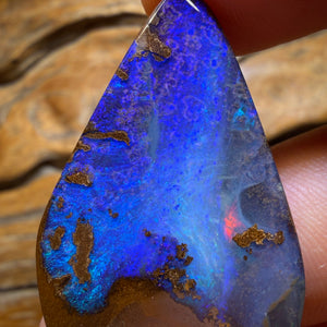 🔨 AUCTION 🔨 59.3cts - Queensland Boulder Seam Opal from Winton