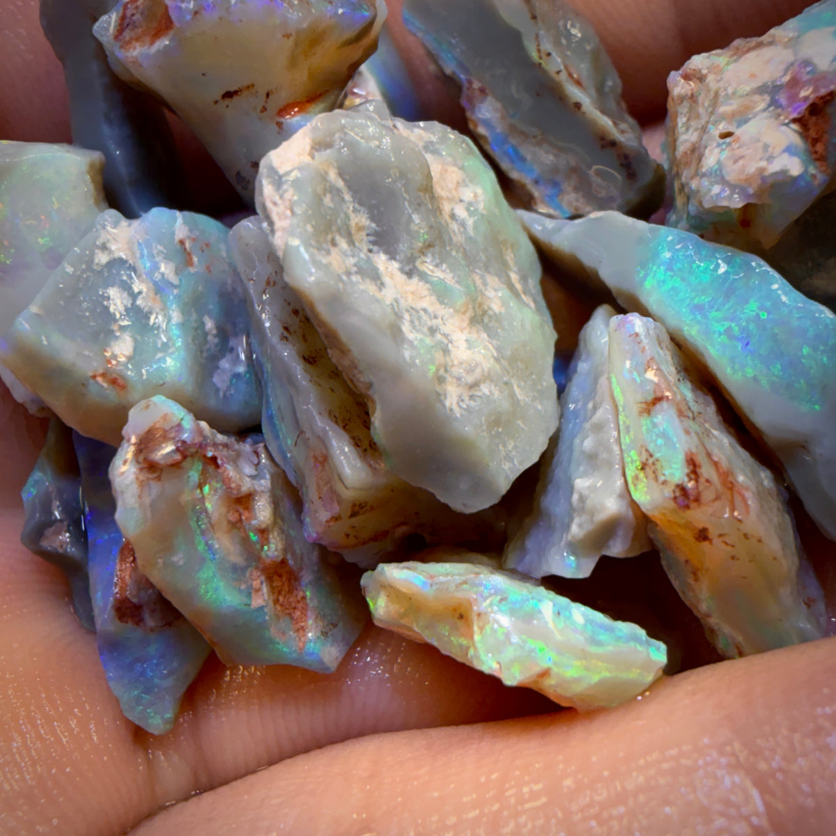🔒102cts - 21x Lightning Ridge Opal Rough Parcel
