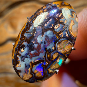 8.6cts - Tribal Yowah Nut Opal. Australian Opal