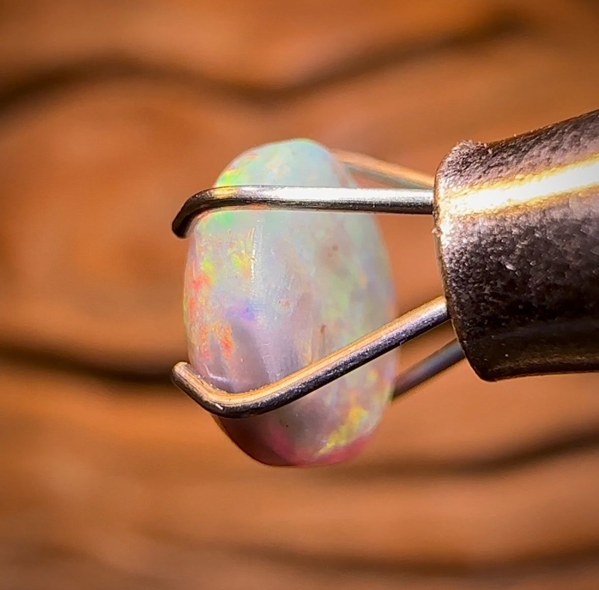 0.75cts - Lightning Ridge Dark Opal