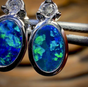 14k White Gold - Queensland Boulder Doublet Earrings Top Electric Blue/ Green with Diamonds New 2026