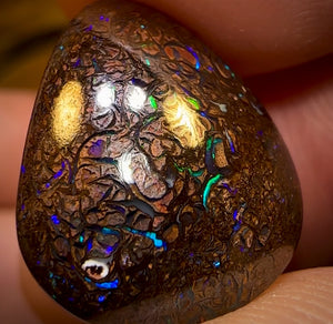 23.6cts - “Electrics” Tribal Queensland Dark Boulder Opal Set