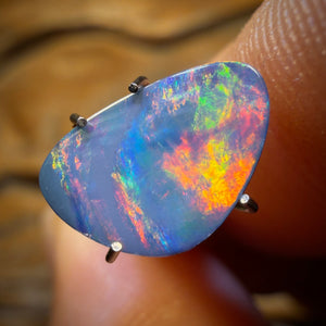 1.65cts - Australian Boulder Opal Doublet