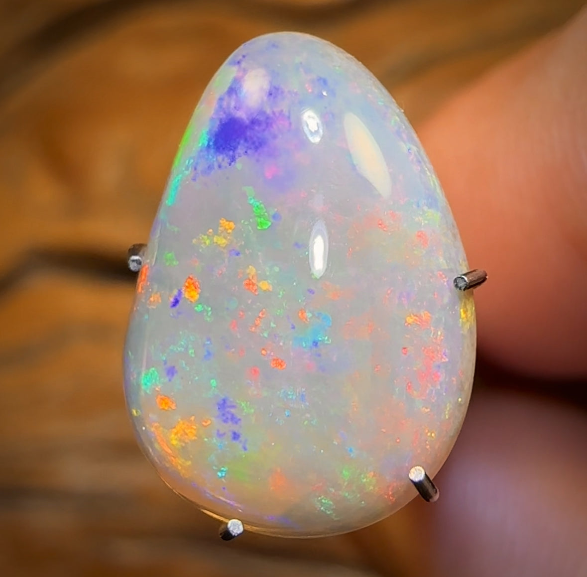 2.9cts - South Australian Crystal Opal from Andamooka