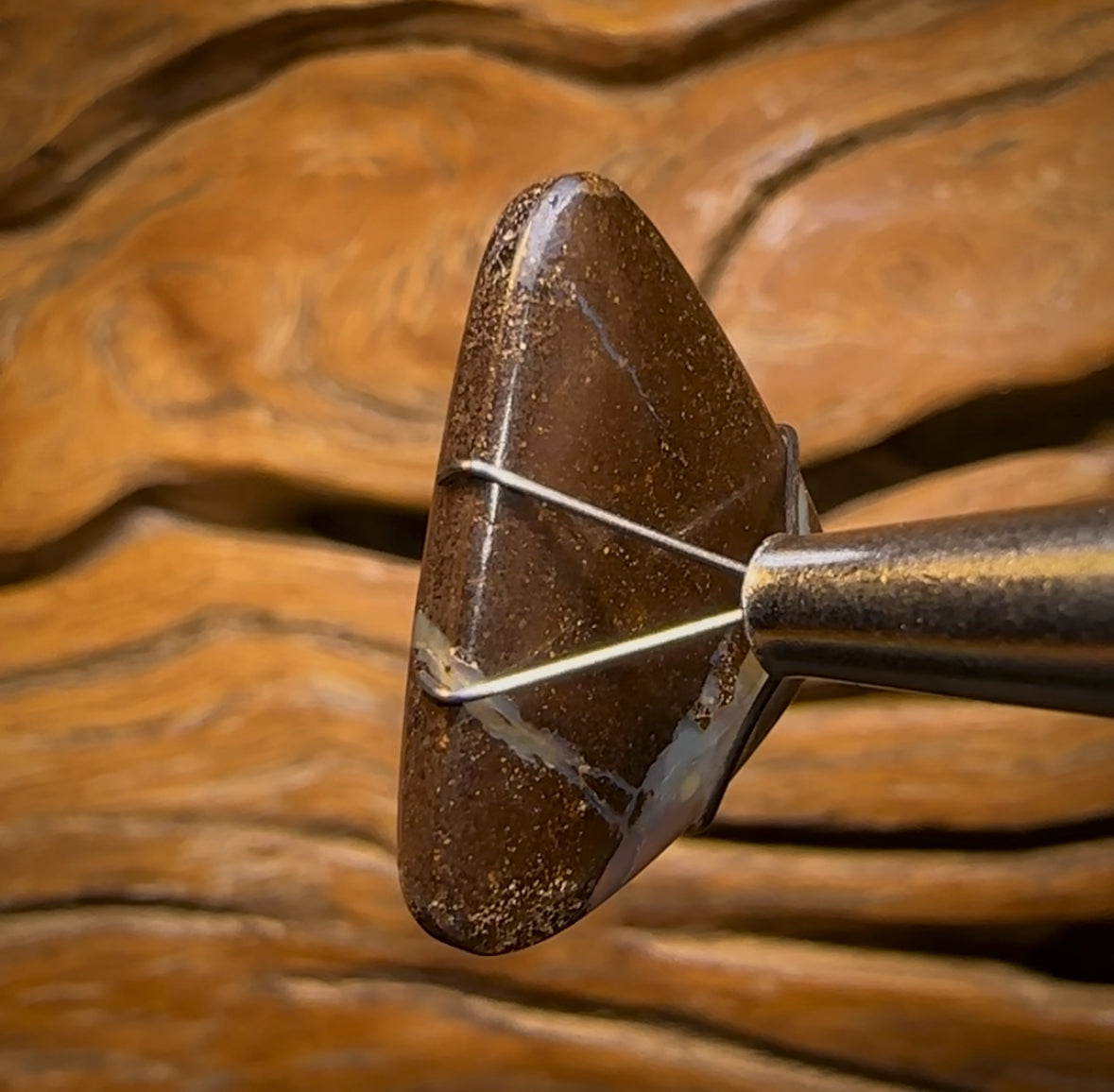 Auction Fall-Through = Your Gain! 🔥 Now More Than 50% Off RRP 🚨 21.9cts - Queensland Boulder Seam Opal