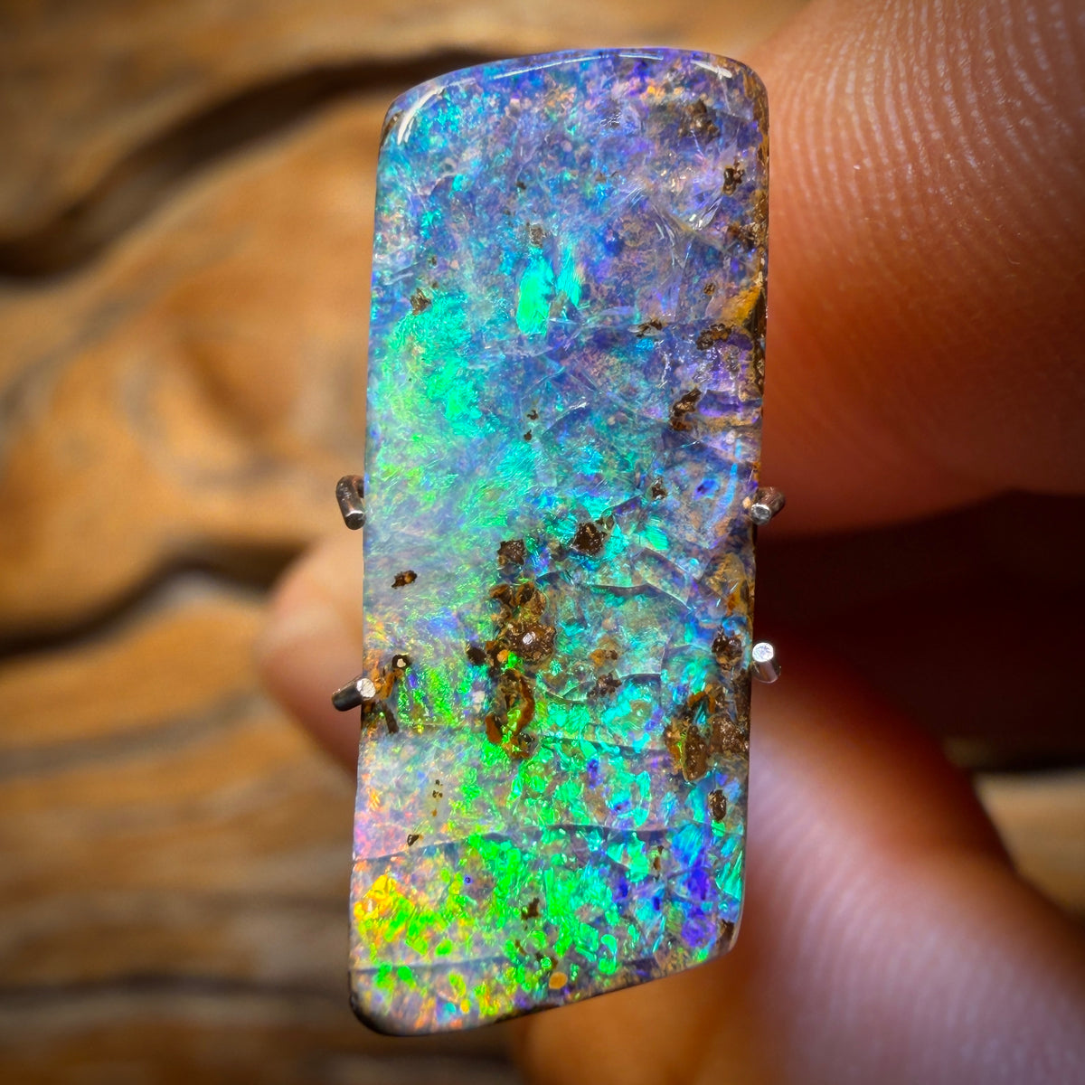 6.7cts - Queensland Boulder Seam Opal