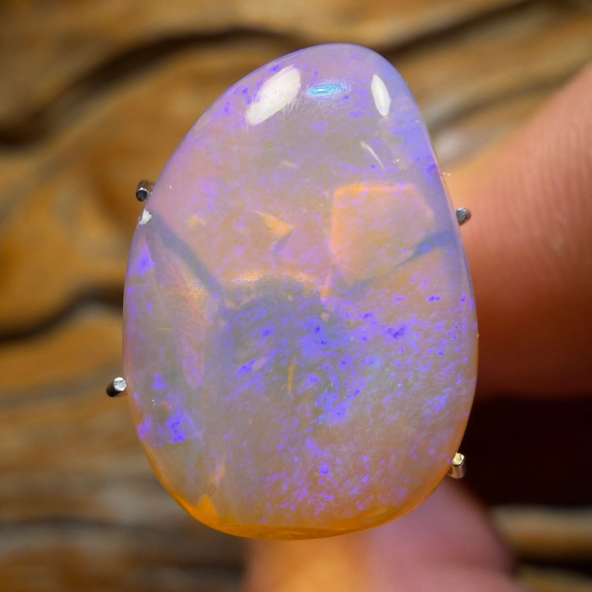 6.8cts - Solid Australian Boulder Pipe Crystal Opal
