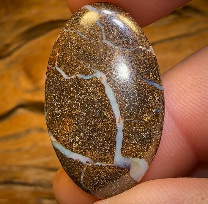 🔨 AUCTION 🔨 No Reserve 26.1cts - Queensland Boulder Seam Opal