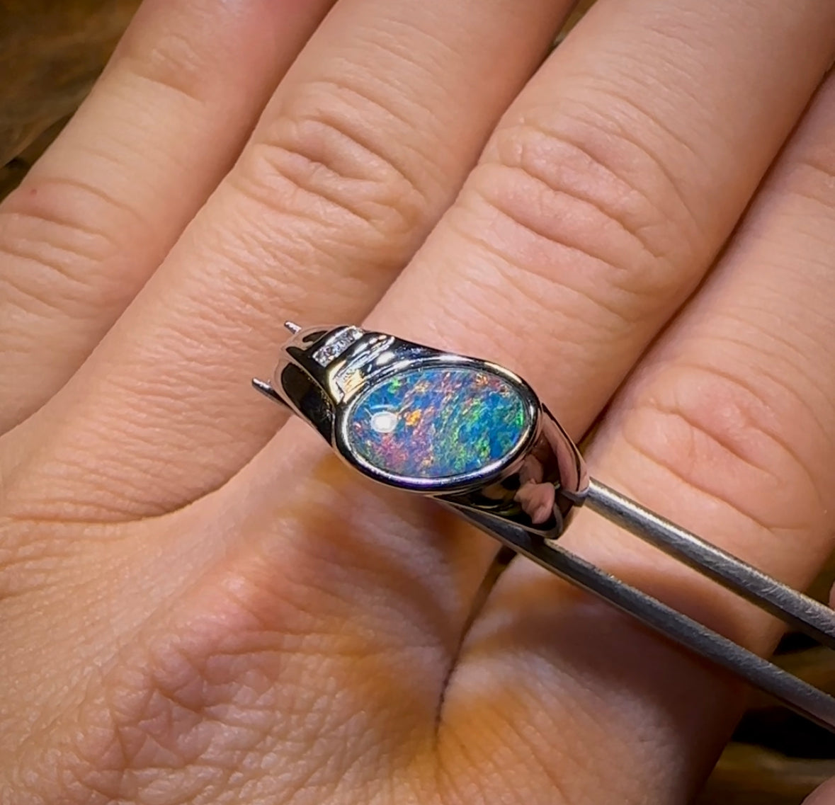 Sterling Silver - Unisex Queensland Boulder Opal Doublet Ring - Opal Whisperers