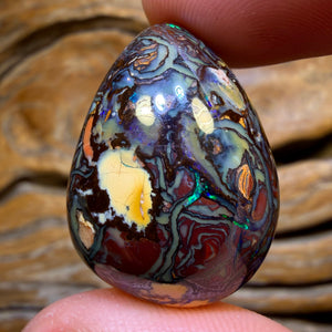 61.5cts - Tribal Queensland Boulder Opal from Yowah