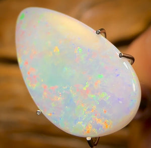 3.1cts - South Australian White Opal