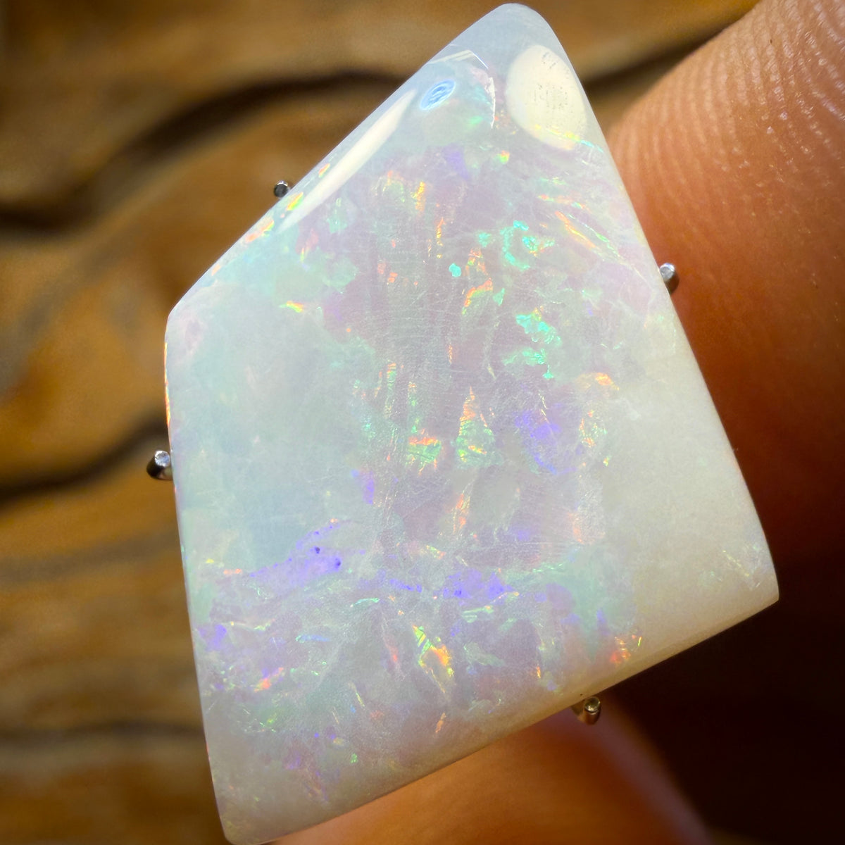 8.3cts - South Australian White Opal from Coober Pedy
