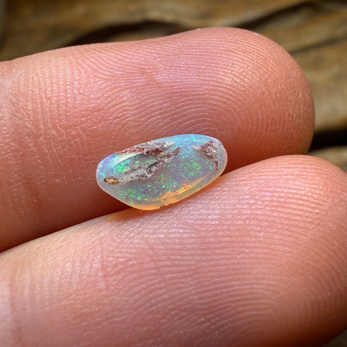 1.1cts - Solid Australian Boulder Pipe Golden Crystal Opal