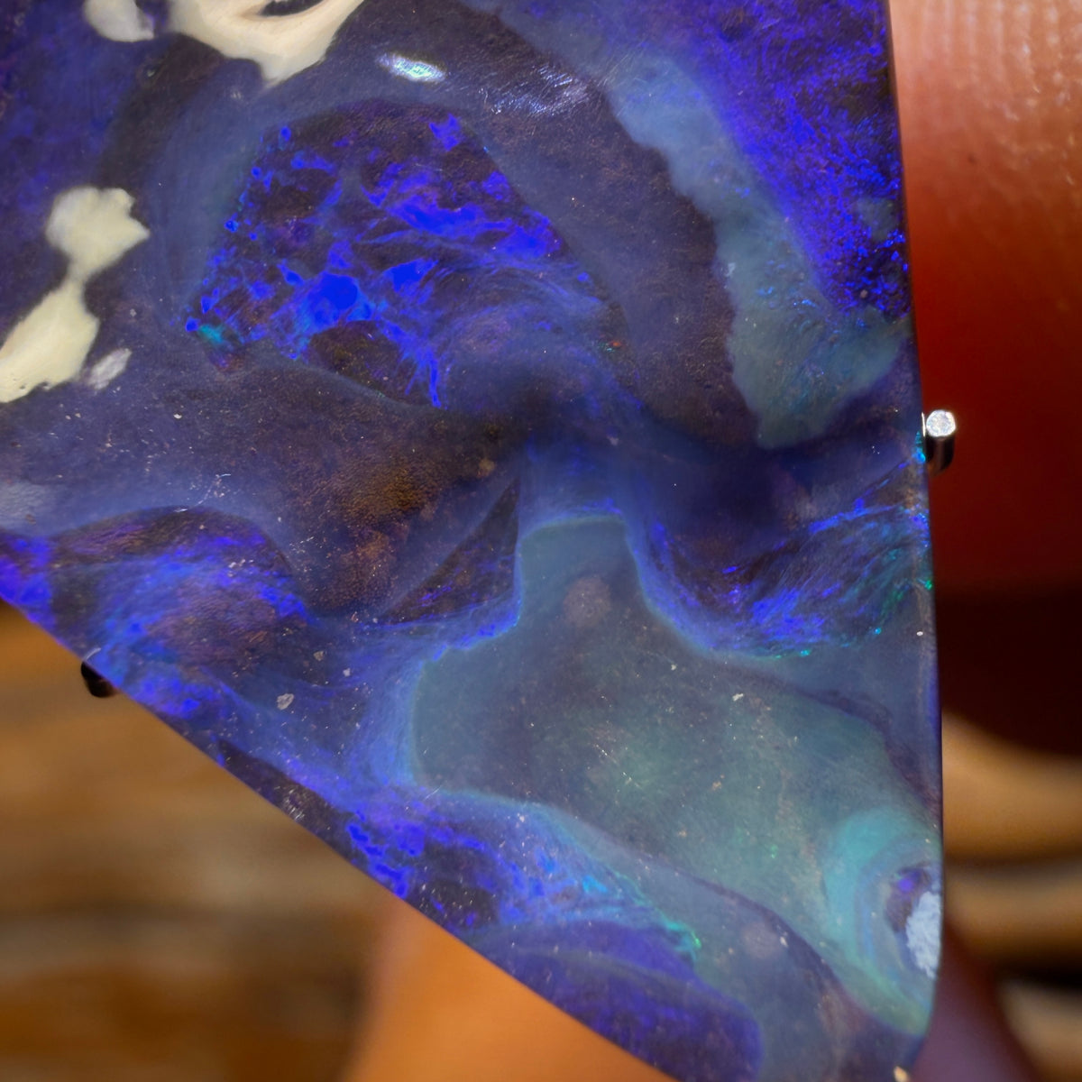 Bargain Card! 16.1cts - “Ocean Dreams” Top Australian Boulder Seam Opal from Winton