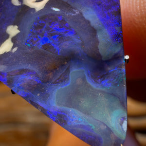 Bargain Card! 16.1cts - “Ocean Dreams” Top Australian Boulder Seam Opal from Winton