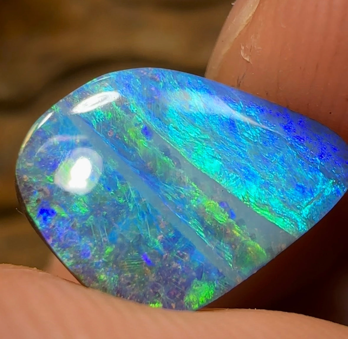 4.4cts - GEM Queensland Boulder Australian Opal - Opal Whisperers