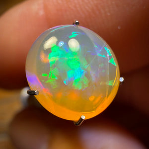 Opale cristalline Alex Auction 2,9 carats – Australie du Sud (Andamooka)