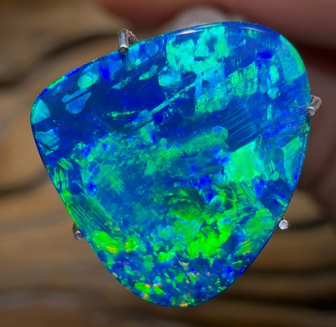 4.5cts - TOP Australian Boulder Opal Doublet - Opal Whisperers