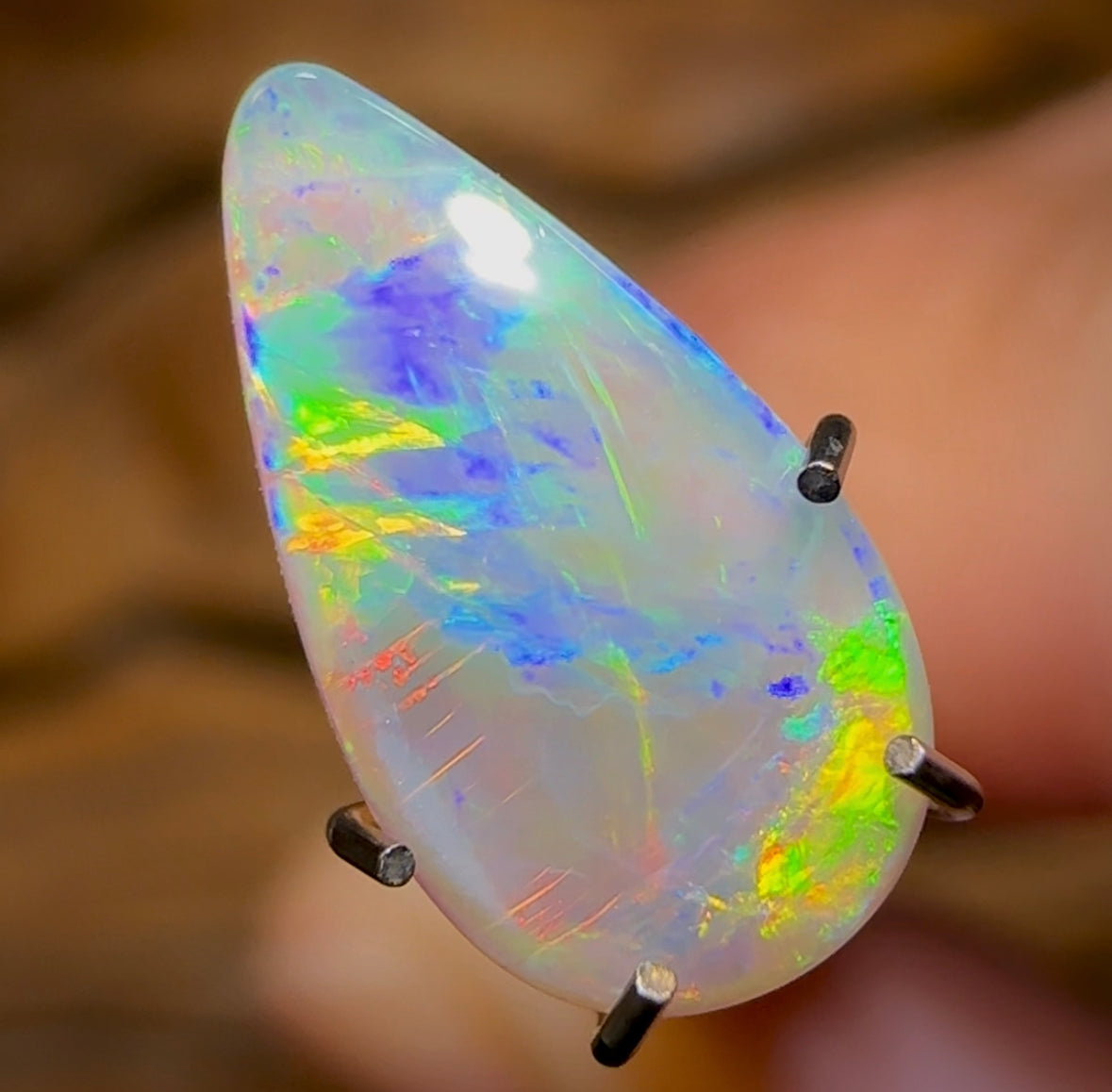 1.1cts - Lightning Ridge Light Opal - Opal Whisperers