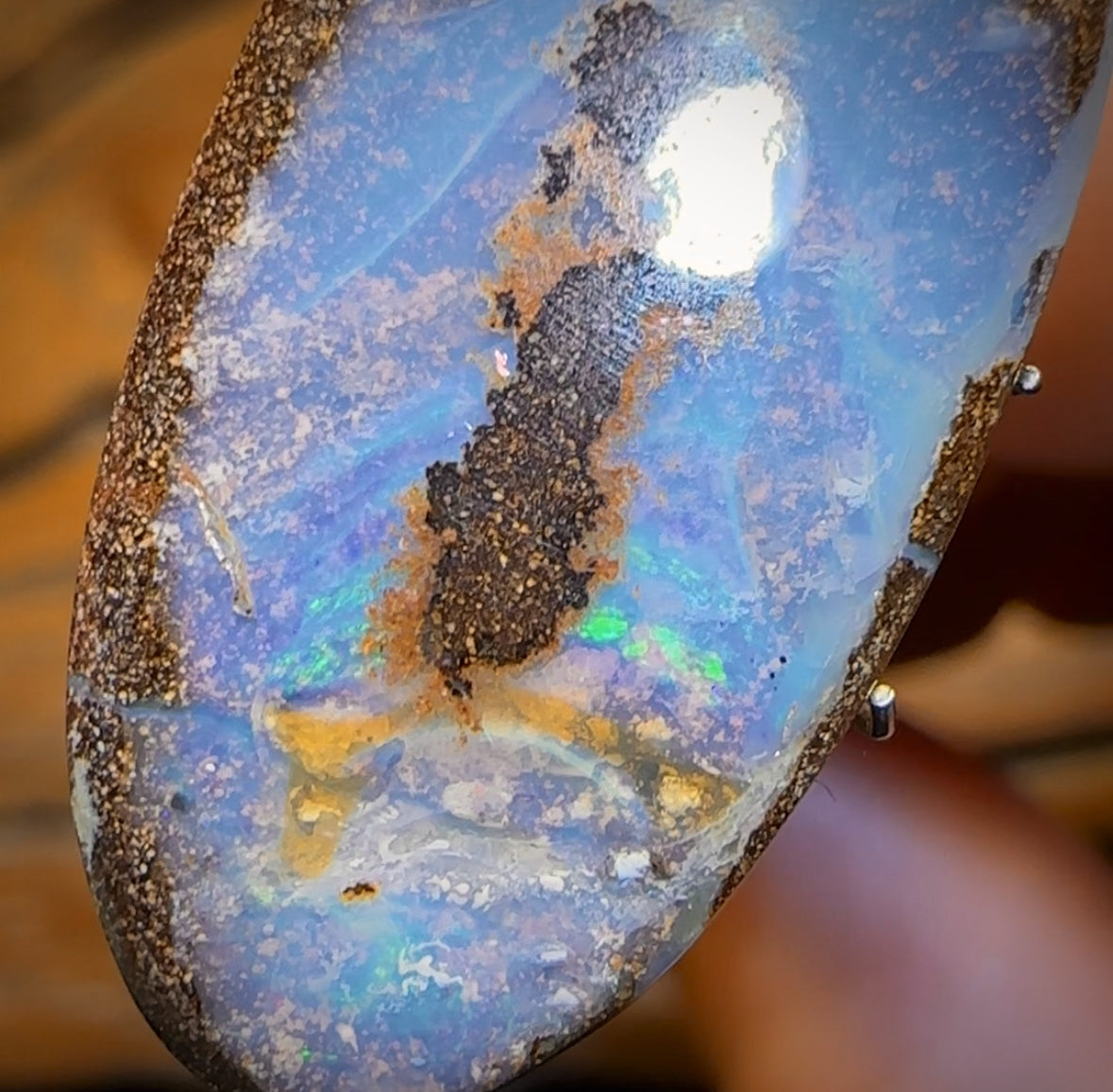 Auction Fall-Through = Your Gain! 🔥 Now More Than 50% Off RRP 🚨 22.1cts - “My Eyes on You” Queensland Boulder Seam Opal. Rockpool Pattern!