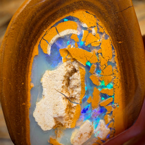 67,6cts - TOP Yowah Nut Kernel Opal Rub Doppelseitig! Präsentiert in 'OUTBACK OPAL HUNTERS'!!