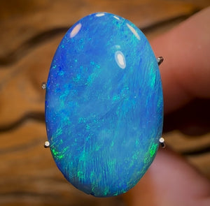 4.55cts - Lightning Ridge Black Opal Doublet