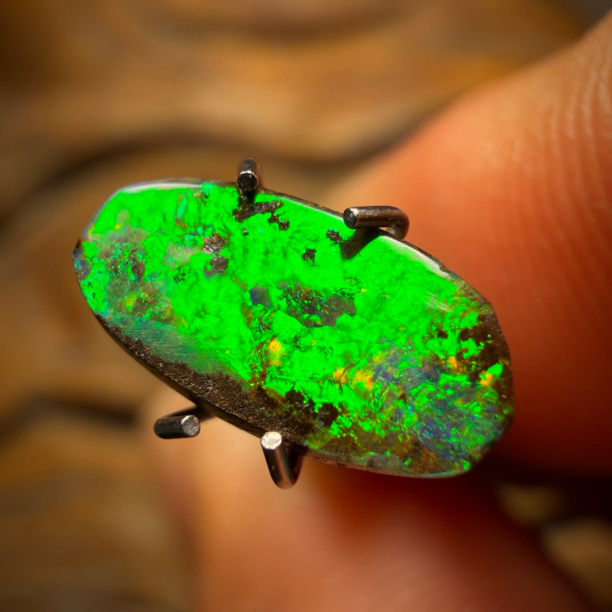 1.5cts - Green Lantern Australian Boulder Seam Opal