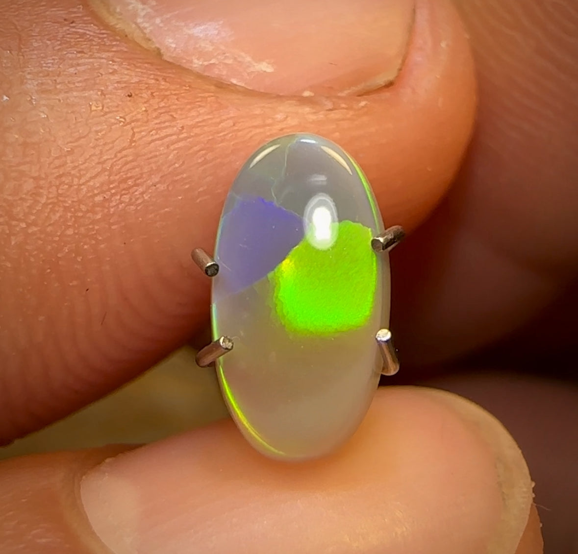 1.1cts - Lightning Ridge Dark Opal