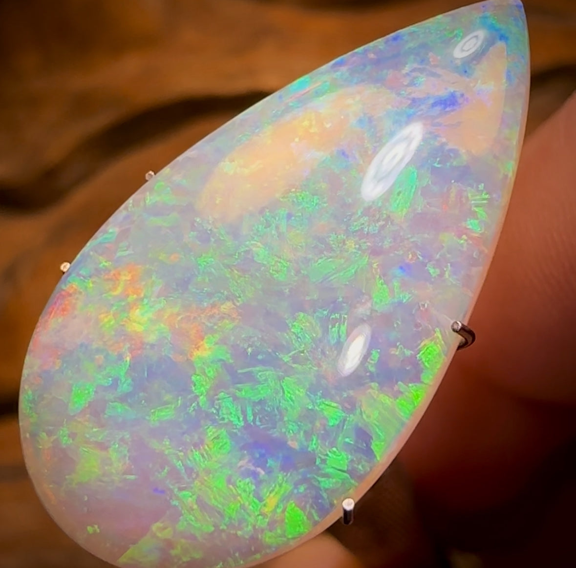 10.8cts - Large GEM Lightning Ridge Crystal Opal Heritage Collection