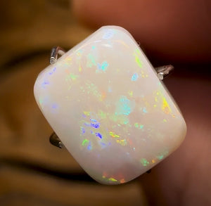2.2cts - South Australian White Opal