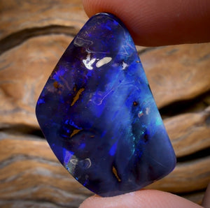 35.1cts - GEM Rare Queensland Boulder Black Opal