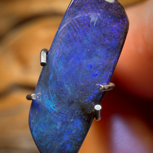 Bargain Card! 1.8cts - Queensland Boulder Seam Opal. Australian Opal