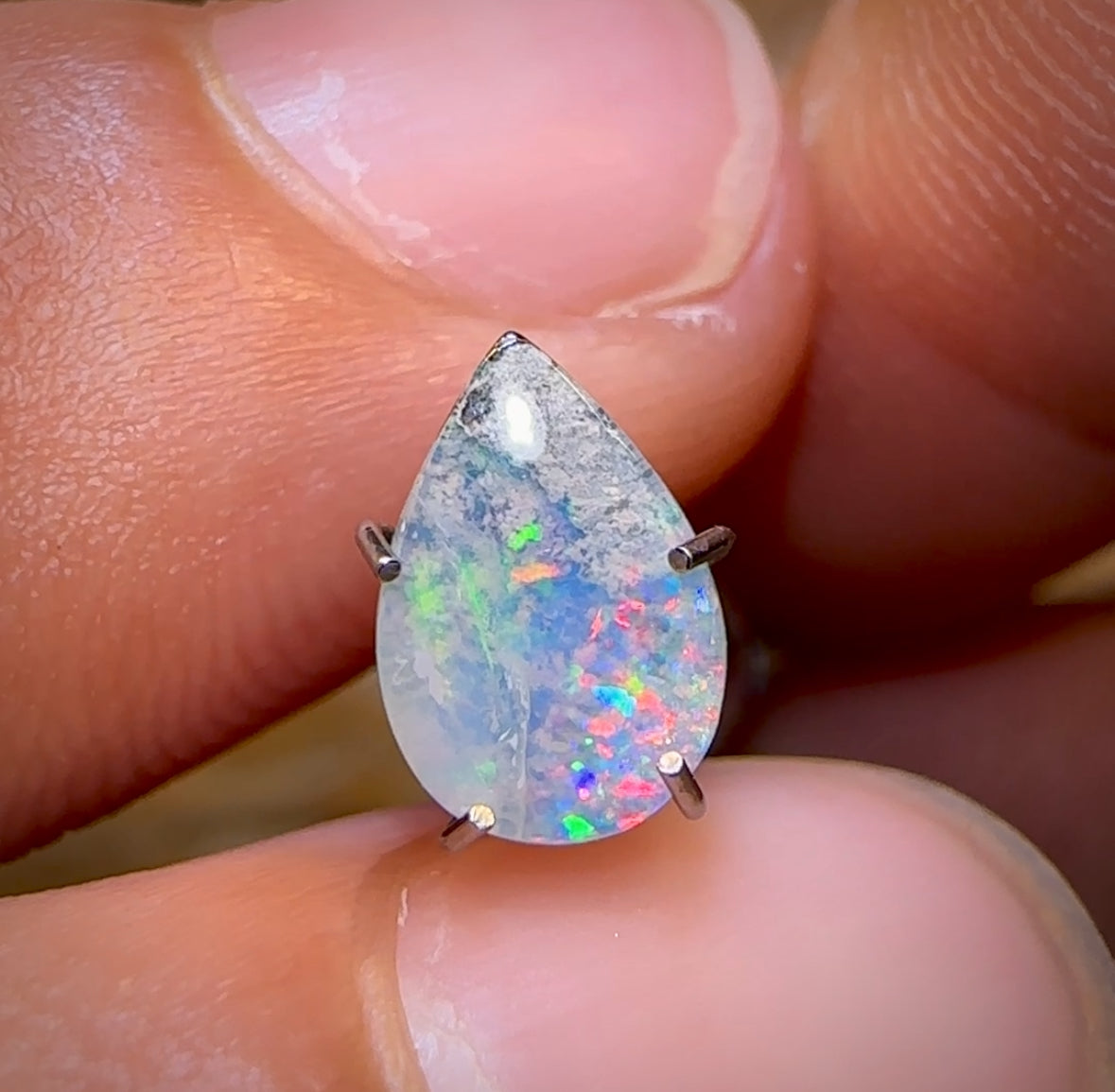 0.8cts - Queensland Boulder Seam Opal Bargain