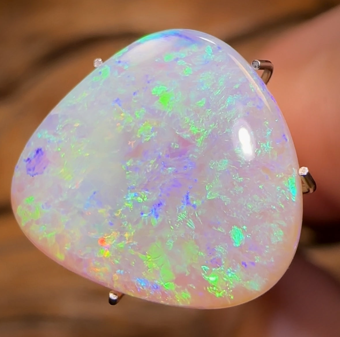 5.45cts - Large Lightning Ridge Light Opal
