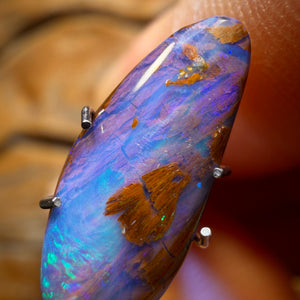 2.4cts - Wood Fossil Replacement Boulder Opal from Yowah
