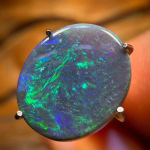 2.1cts - Black Opal from Lightning Ridge
