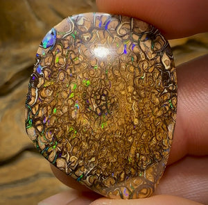 40.4cts - Double Sided Australian Boulder Opal. Tribal Pattern