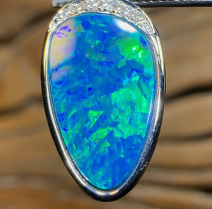 14k White Gold - Queensland Boulder Doublet Opal Pendant with Diamonds - Opal Whisperers