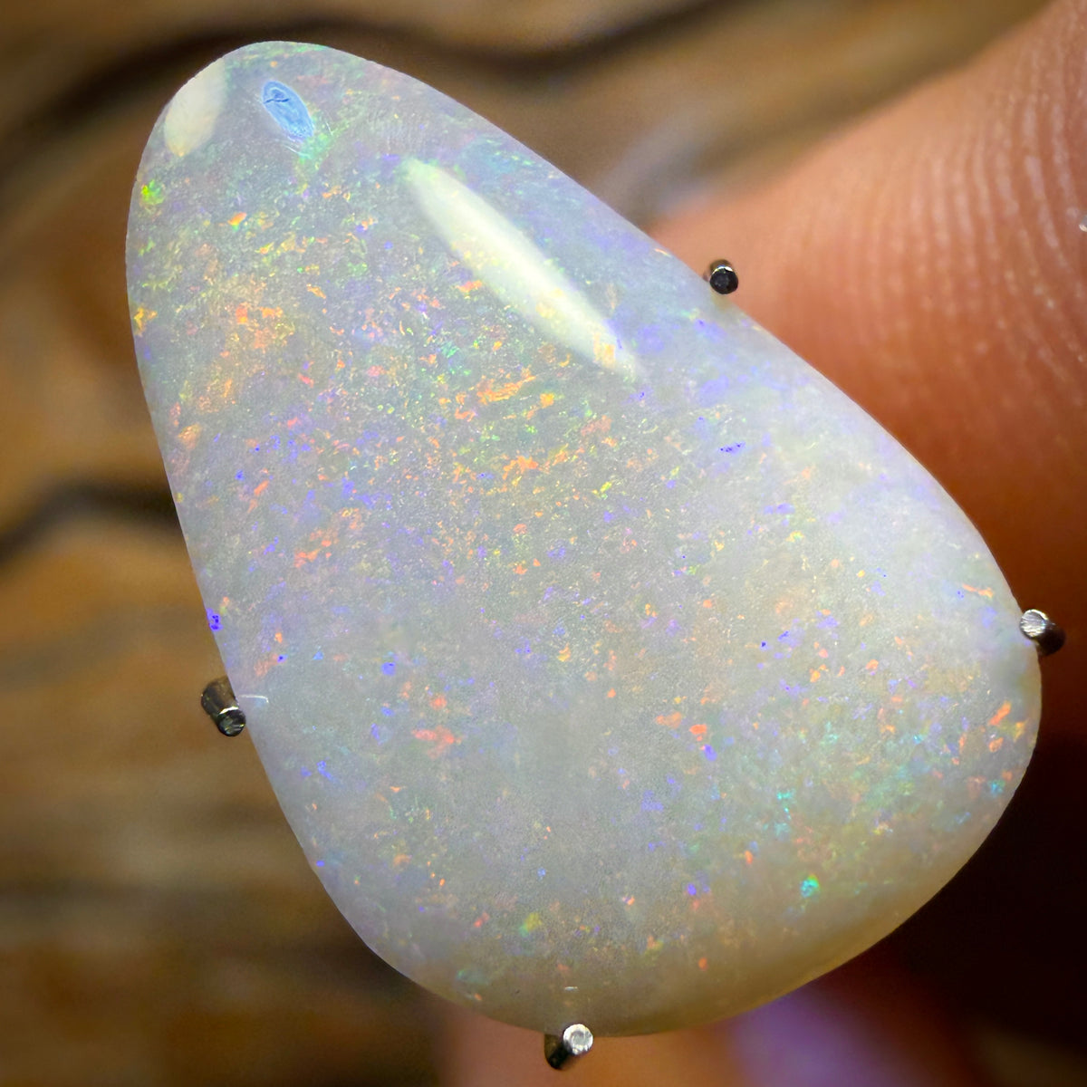 3.7cts - South Australian White Opal from Mintabie