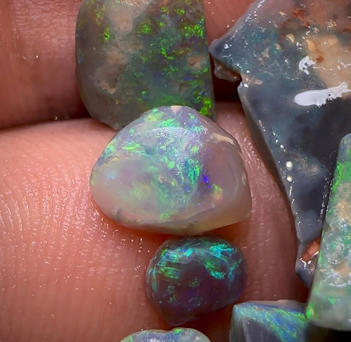 22.6cts - 7x Lightning Ridge Crystal, Dark and Black Opal Rubs Parcel - Opal Whisperers