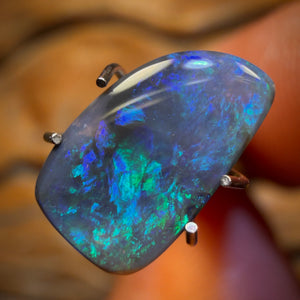 1.6cts - Lightning Ridge Semi Black Opal