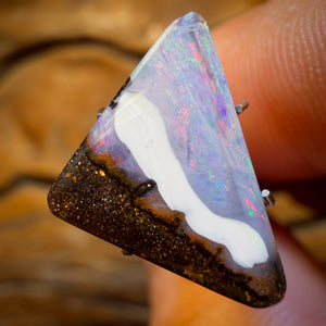 5.1cts - Queensland Boulder Seam Opal from Winton. Australian Opal Picture Stone