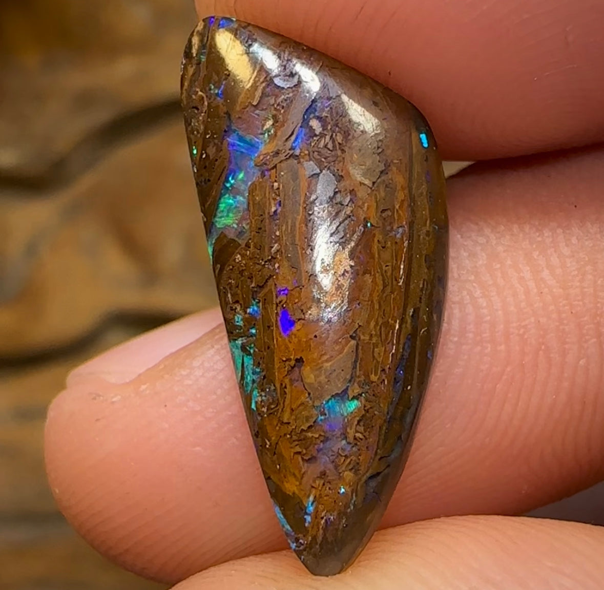 6.9cts - Yowah Boulder Australian Opal - Opal Whisperers