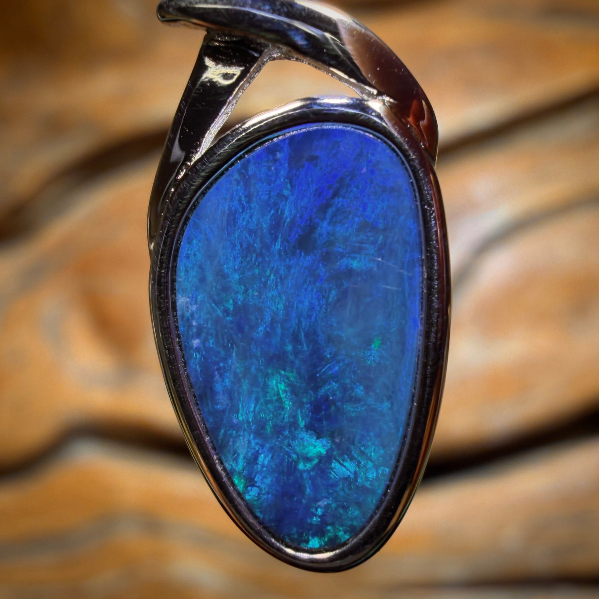 🔨 AUCTION 🔨 Sterling Silver - Queensland Boulder Opal Doublet Pendant