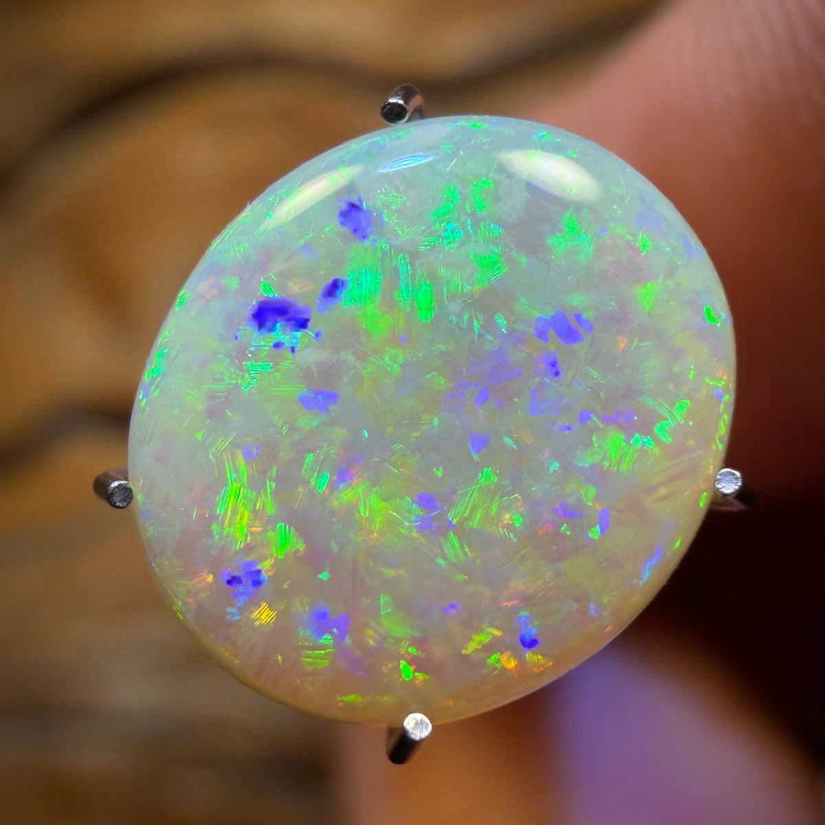 2.5cts - Lightning Ridge Light Opal